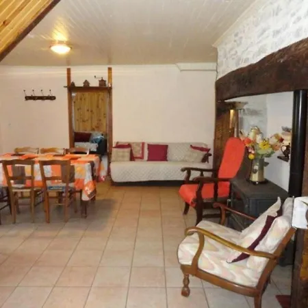 House Biars-Sur-Cere - 4 Pers, 70 M2, 3/2 * Biars-sur-Cère